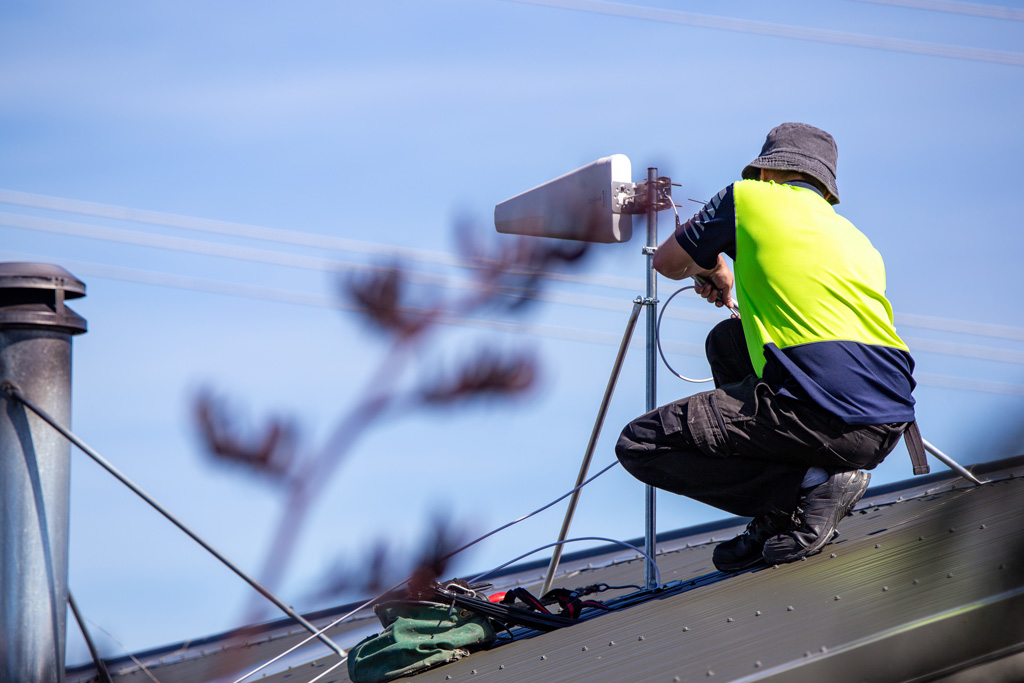 Choosing a suitable mast/pole for your antenna